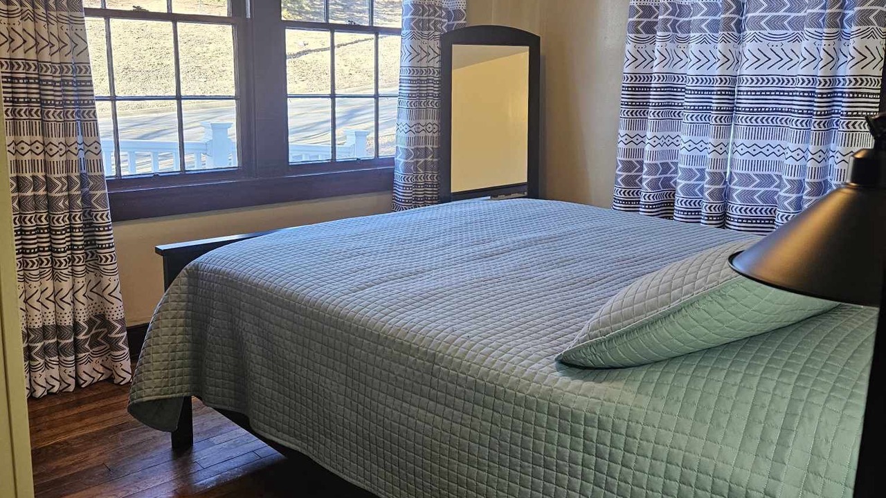 Photo of Bedroom in Greeneville
