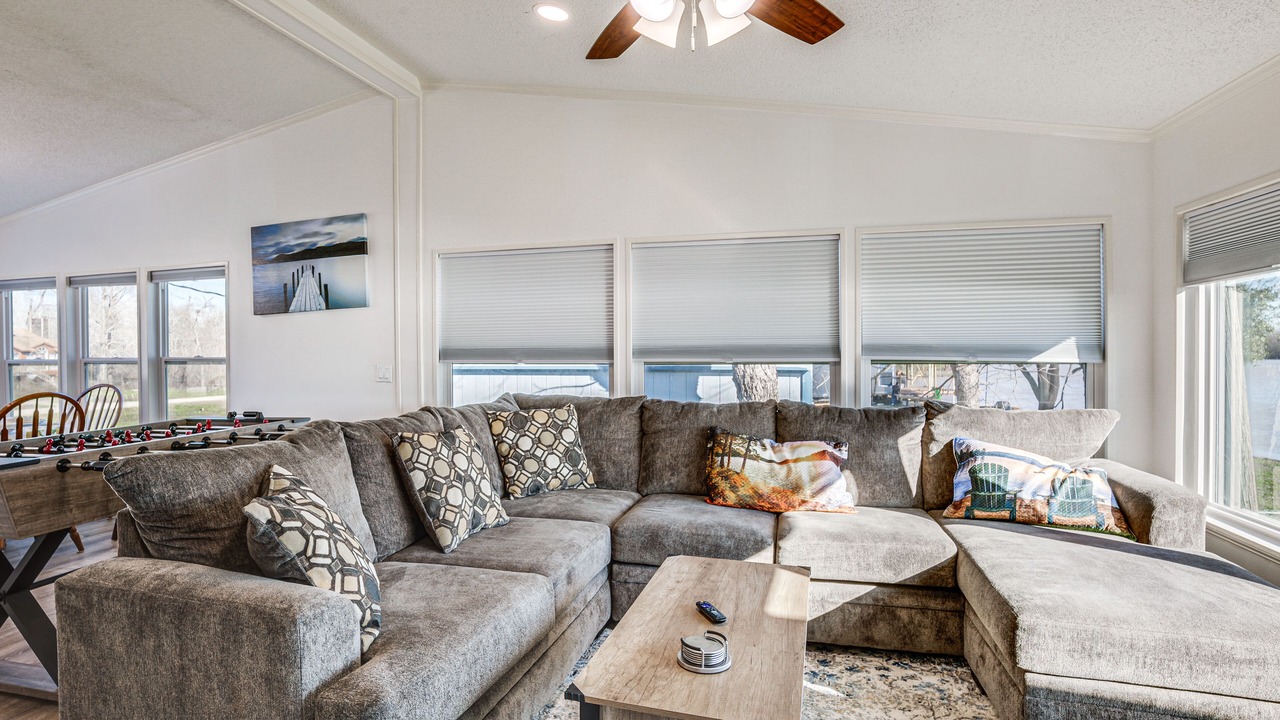 Photo of Livingroom in Trinity
