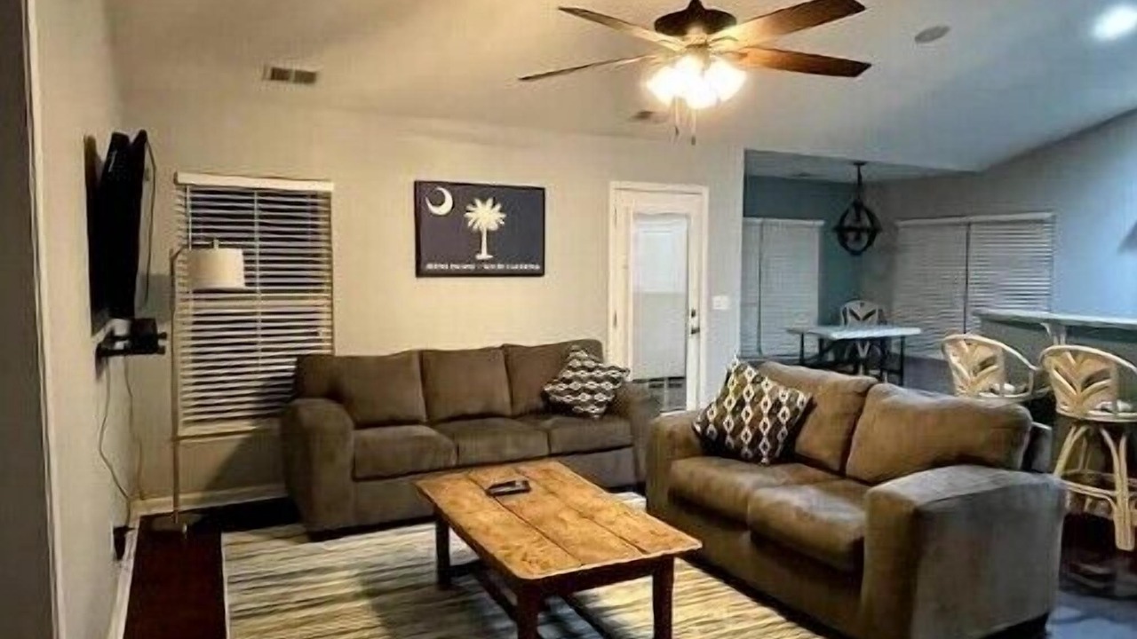 Photo of Livingroom in Johns Island
