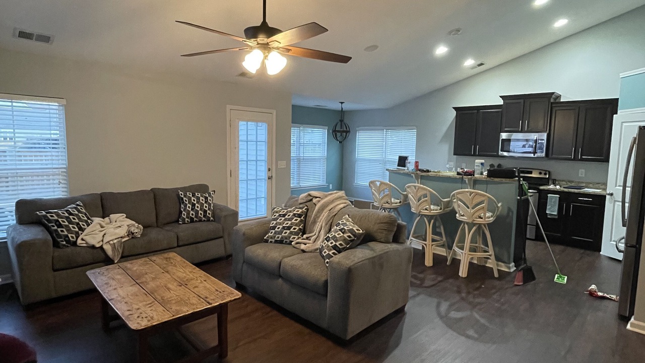 Photo of Livingroom in Johns Island