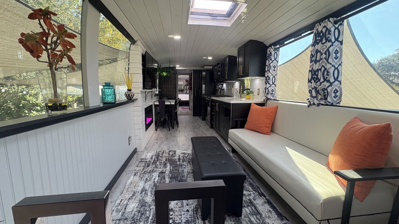 Photo of Livingroom in Clermont