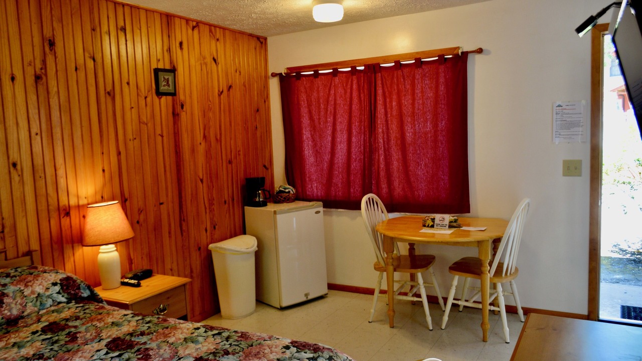 Photo of Bedroom in Bull Shoals