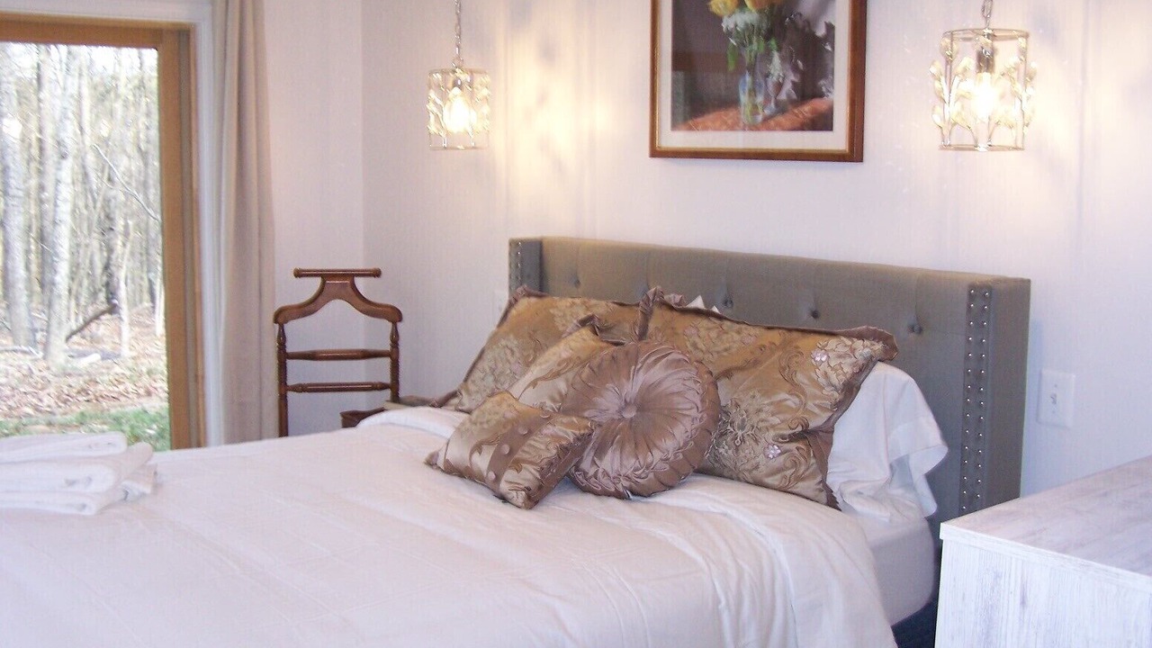 Photo of Bedroom in Delray