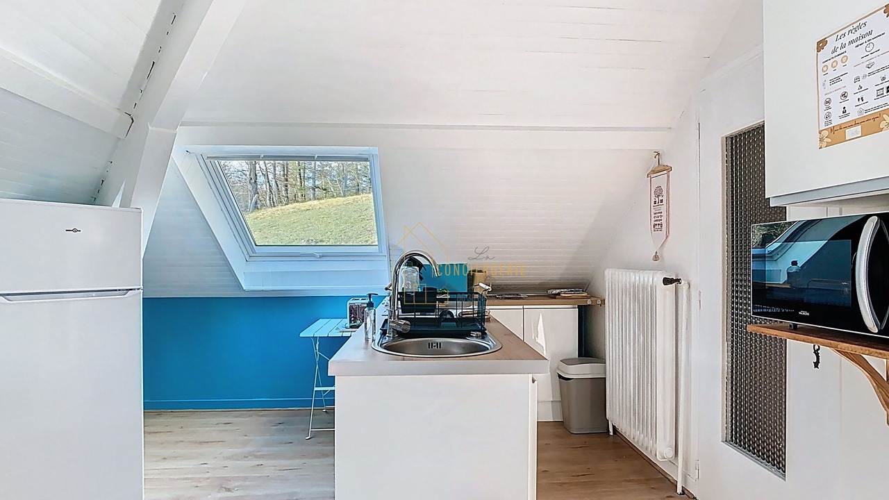 Photo of Kitchen in Saint-Laurent-du-Pont