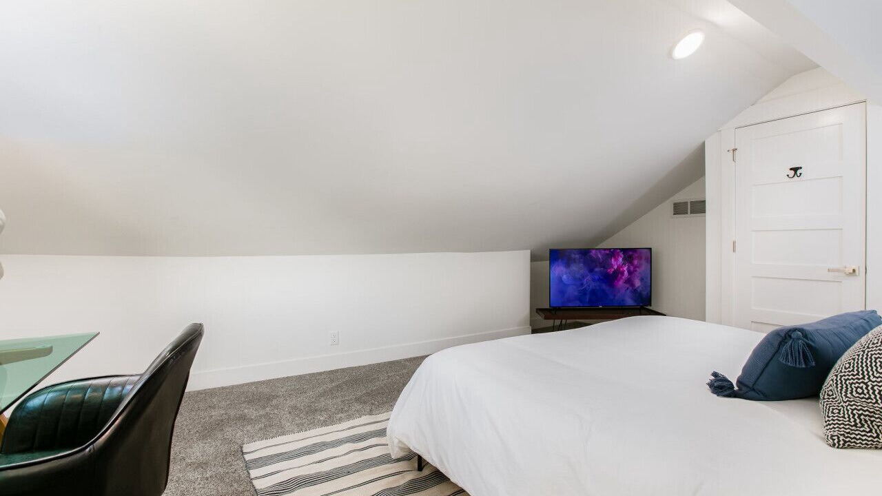 Photo of Bedroom in La Porte