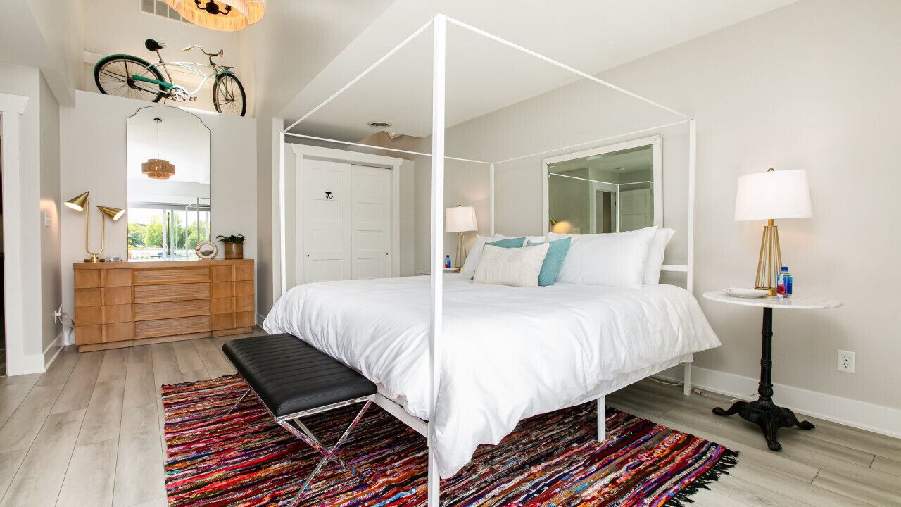 Photo of Bedroom in La Porte