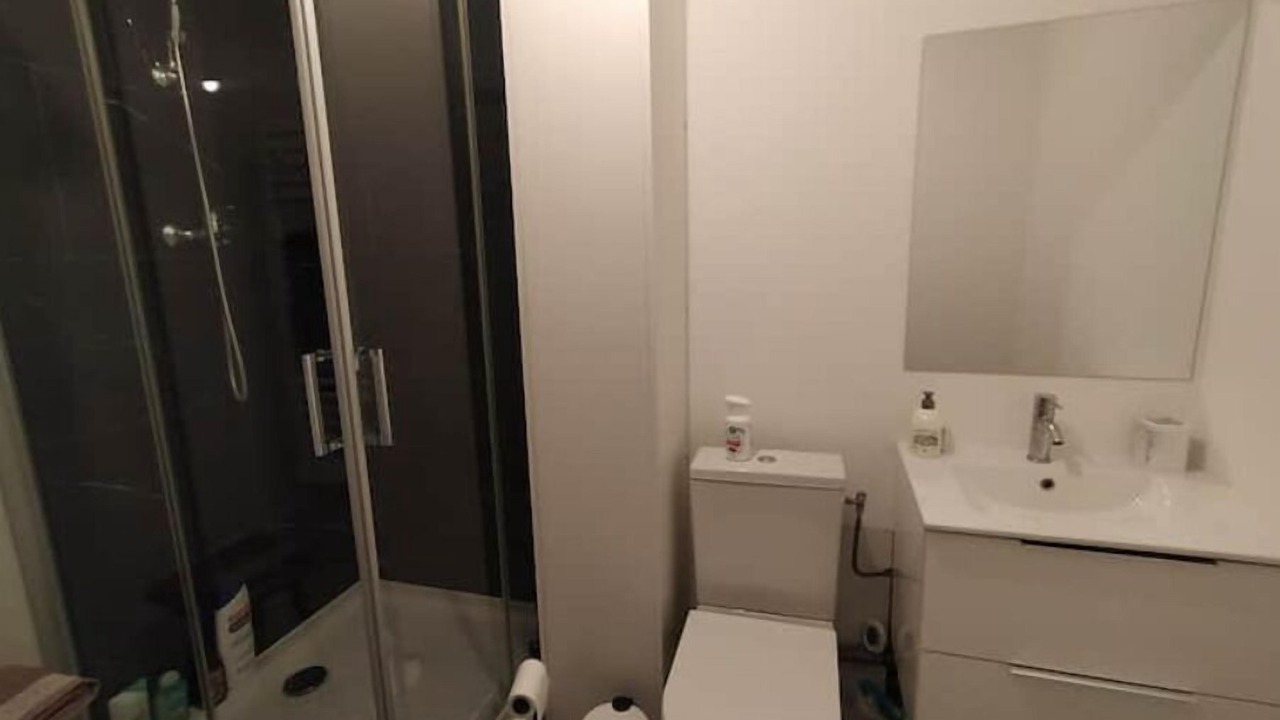 Photo of Bathroom in Deville-les-Rouen