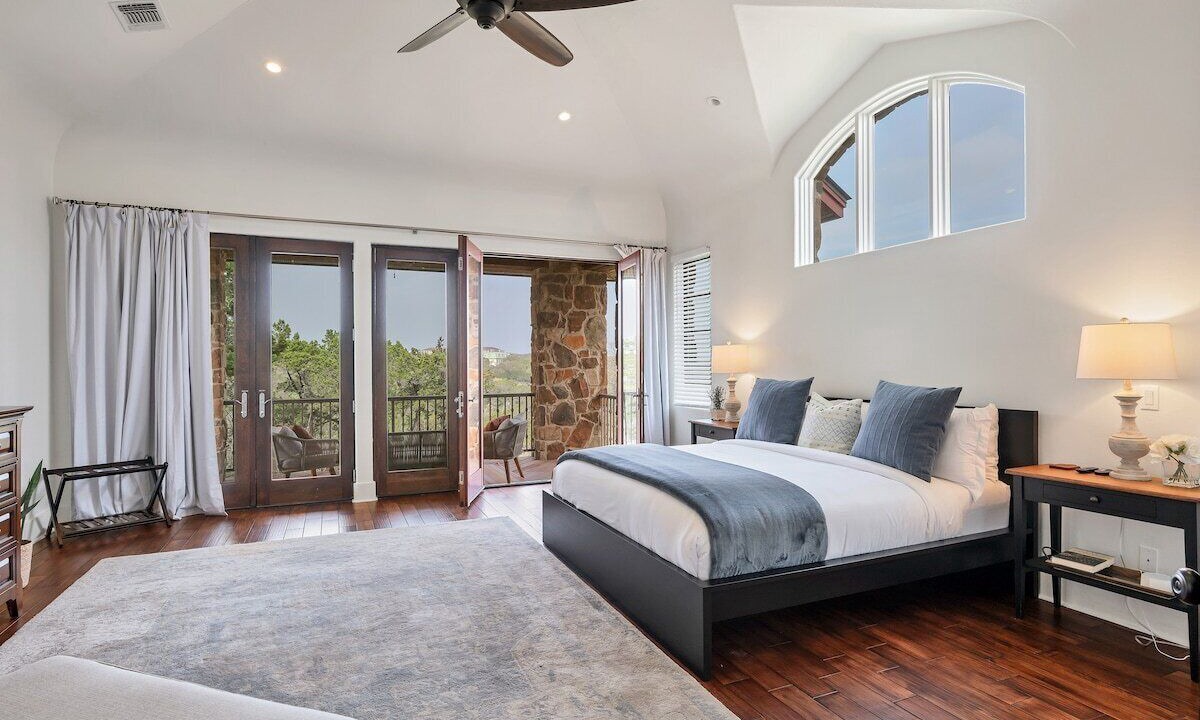 Photo of Bedroom in Sunset Valley