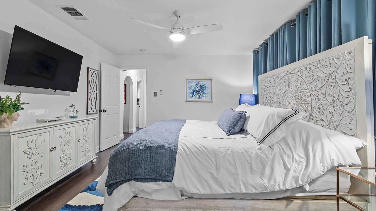 Photo of Bedroom in West Oak Hill