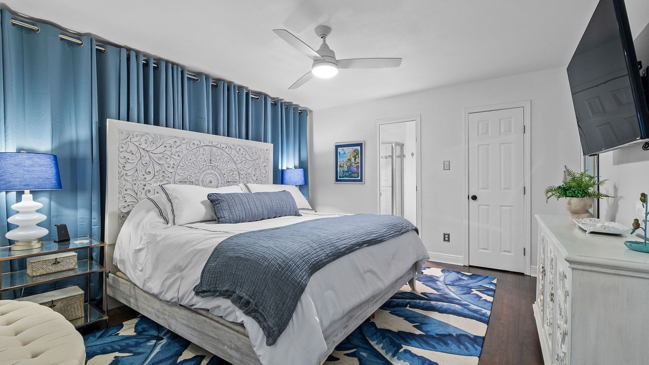 Photo of Bedroom in West Oak Hill