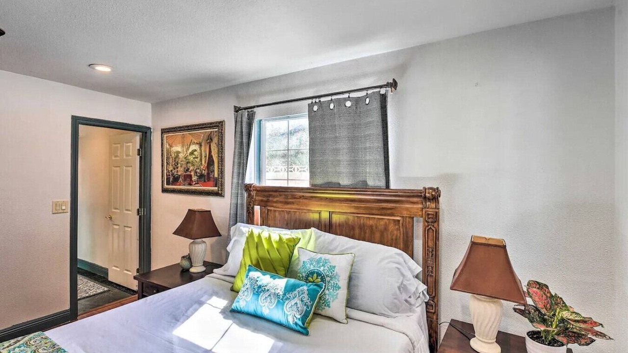 Photo of Bedroom in Glen Heather Estates