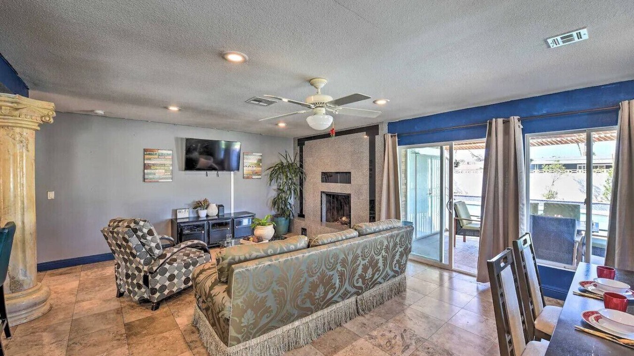 Photo of Livingroom in Glen Heather Estates