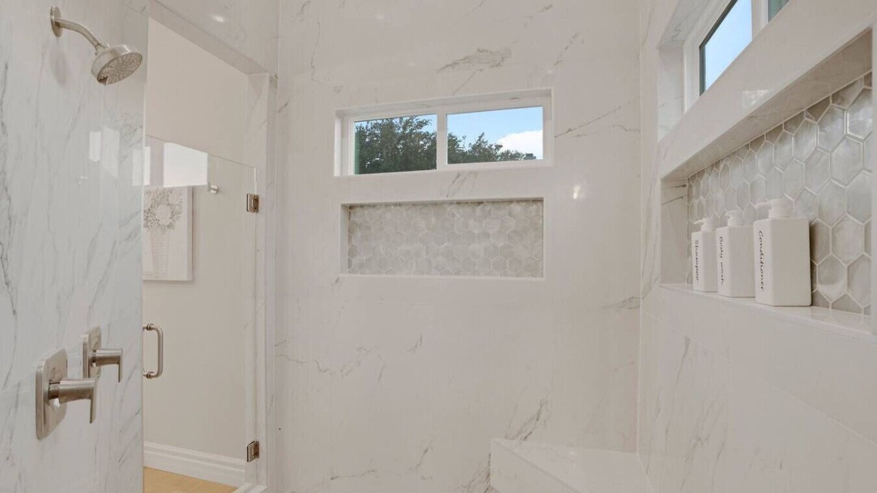 Photo of Bathroom in Calallen