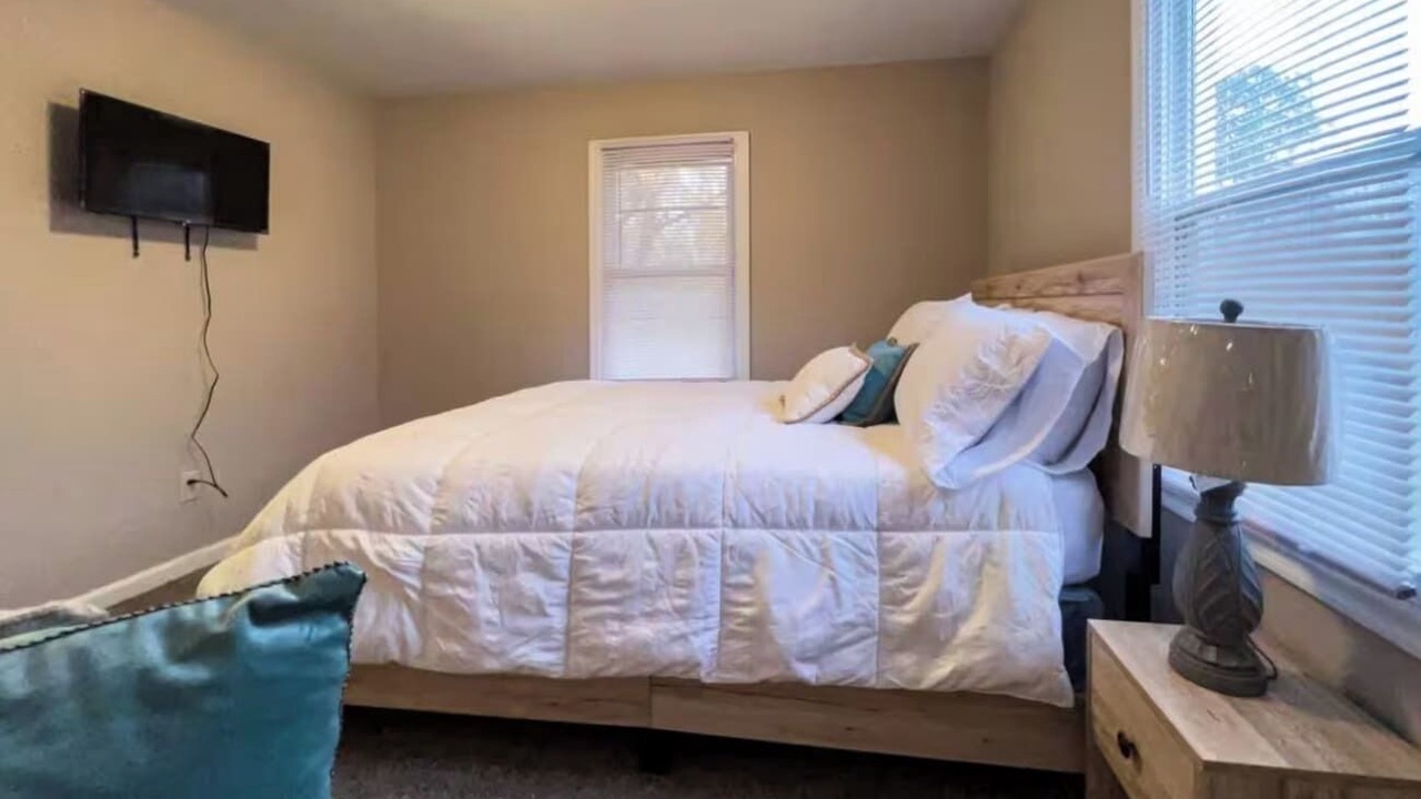 Photo of Bedroom in Newport News
