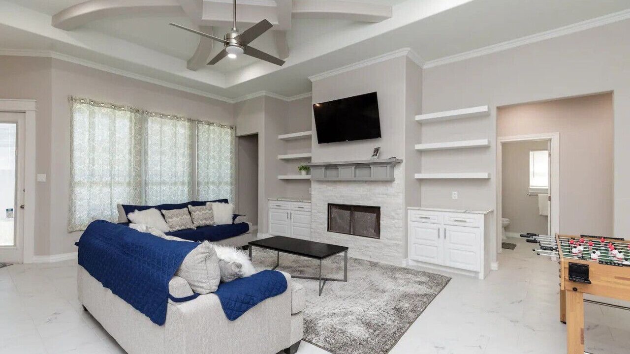 Photo of Livingroom in Portland
