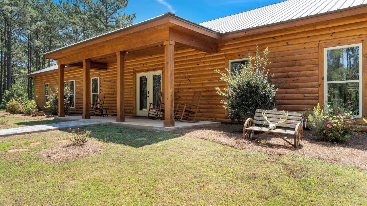 Photo of Outdoor in Fort Valley