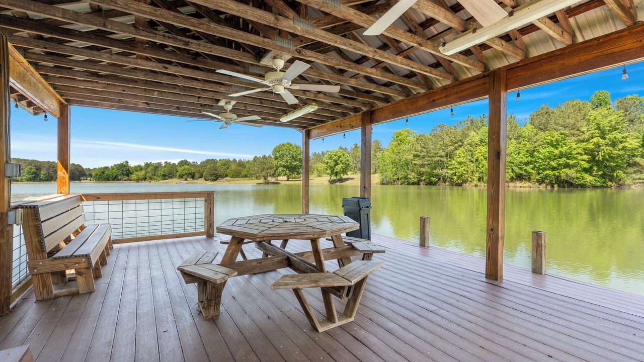 Photo of Outdoor in Fort Valley