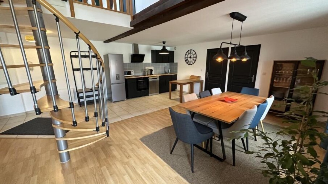 Photo of Others in Epernay