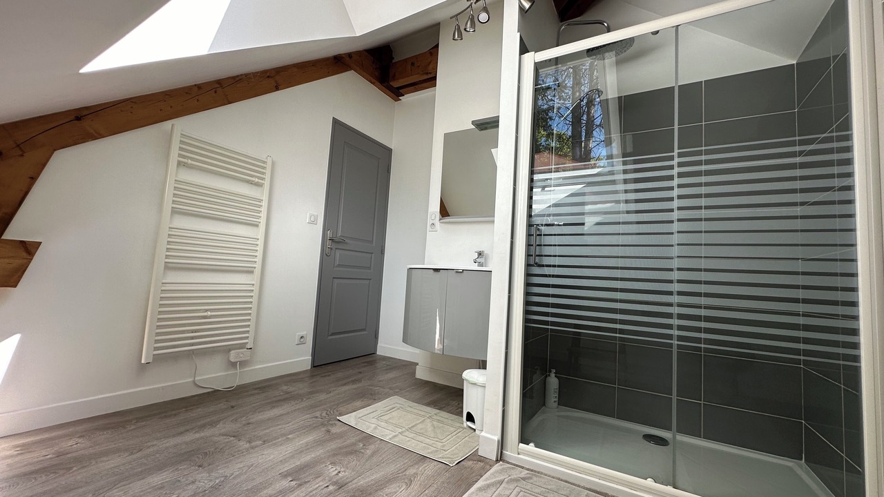 Photo of Bathroom in Fontaine-sur-Ay