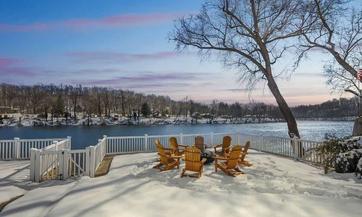 Photo of Patio Balcony in Martins Creek