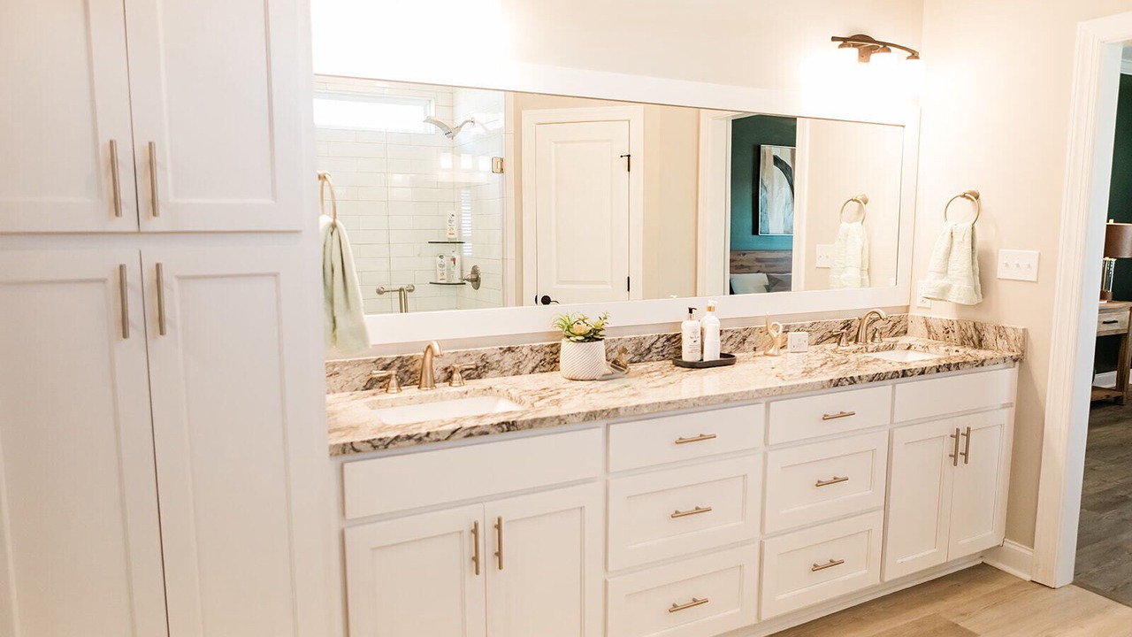 Photo of Bathroom in Hahira