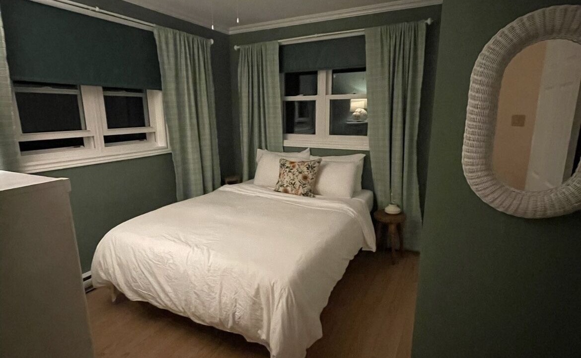 Photo of Bedroom in L'Isle-aux-Allumettes