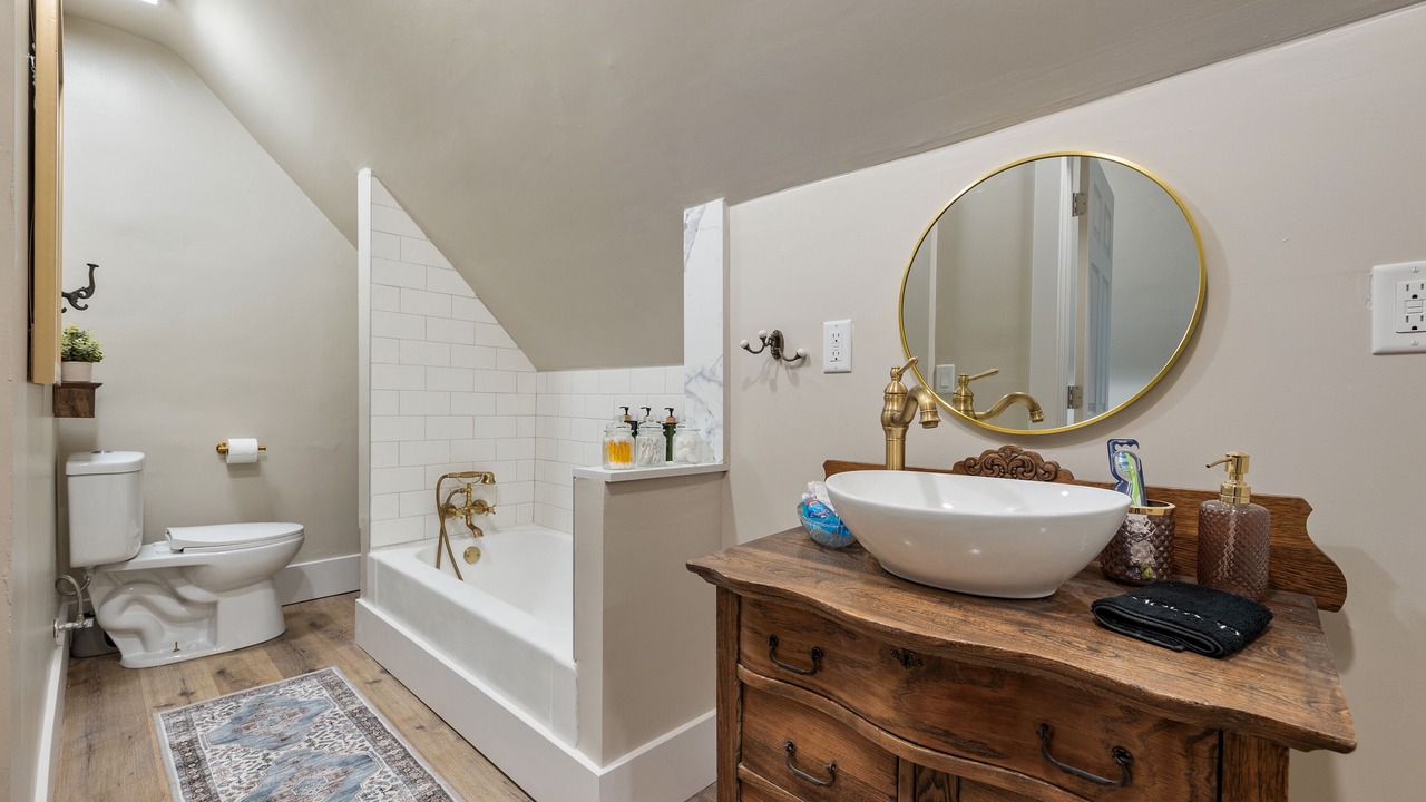 Photo of Bathroom in Marion