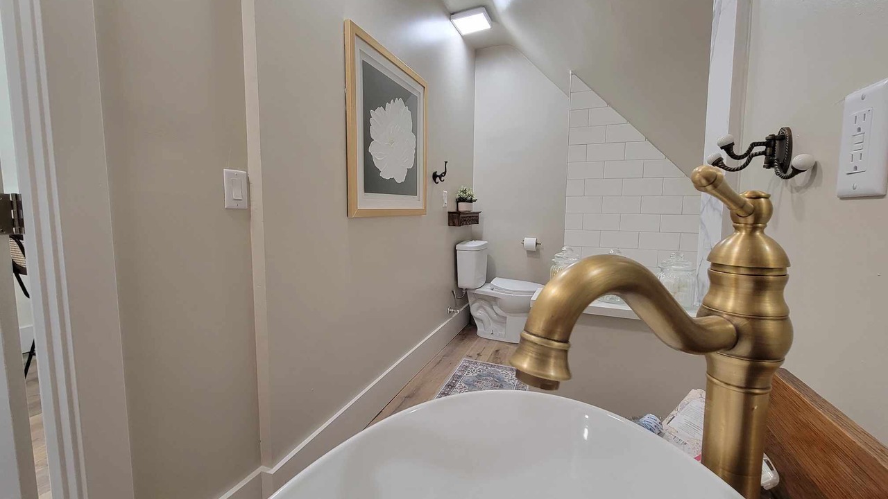 Photo of Bathroom in Marion