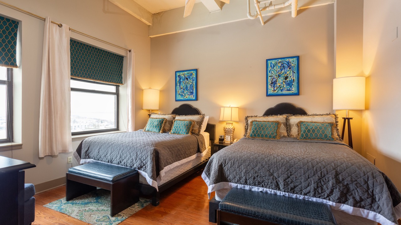 Photo of Bedroom in Downtown Niagara Falls