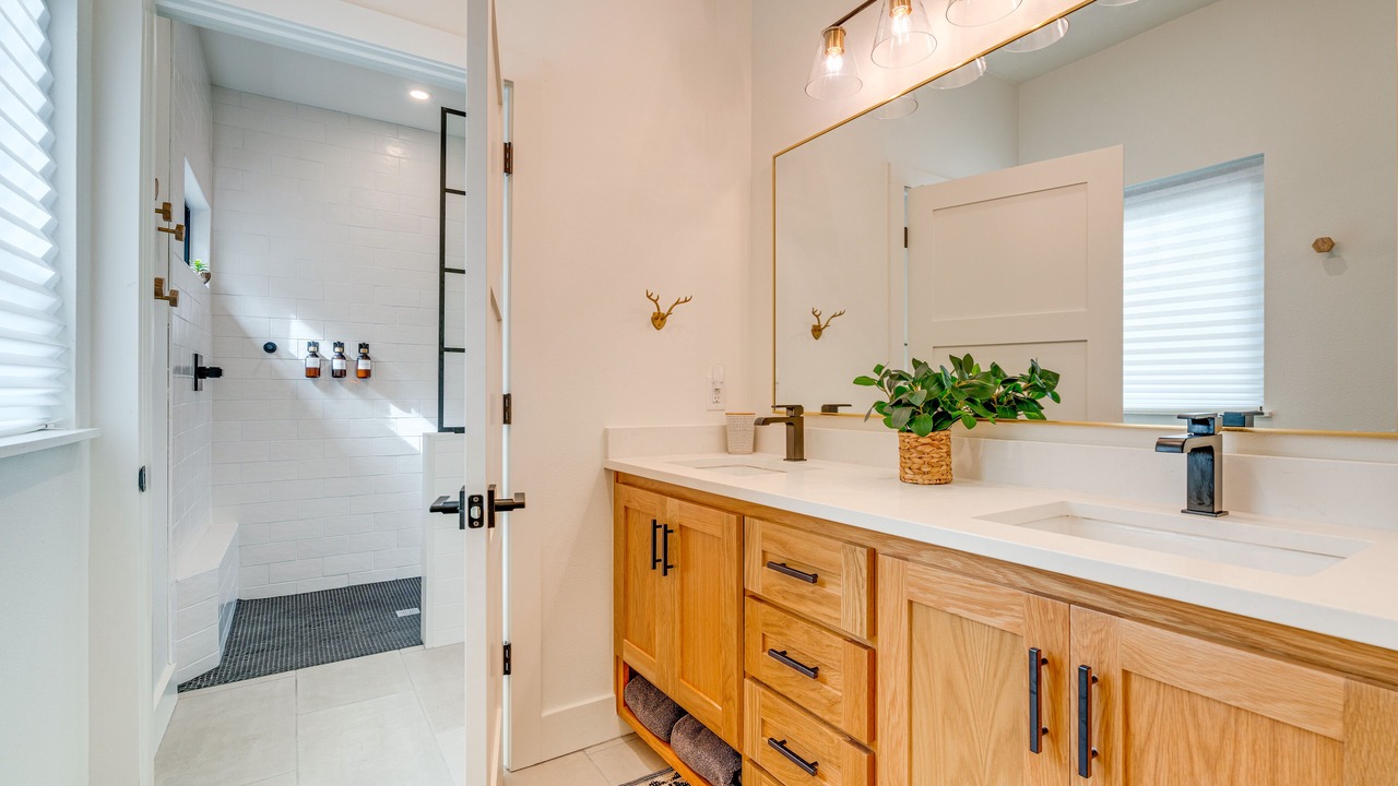 Photo of Bathroom in Council Creek South