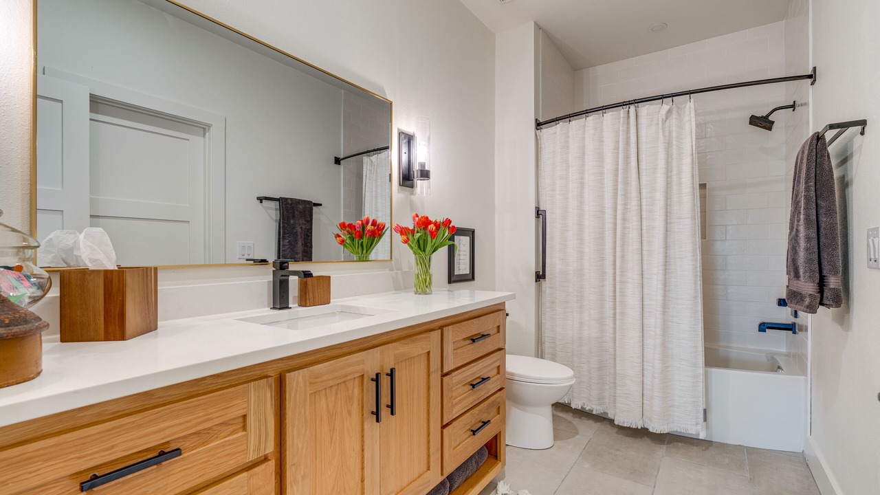 Photo of Bathroom in Council Creek South