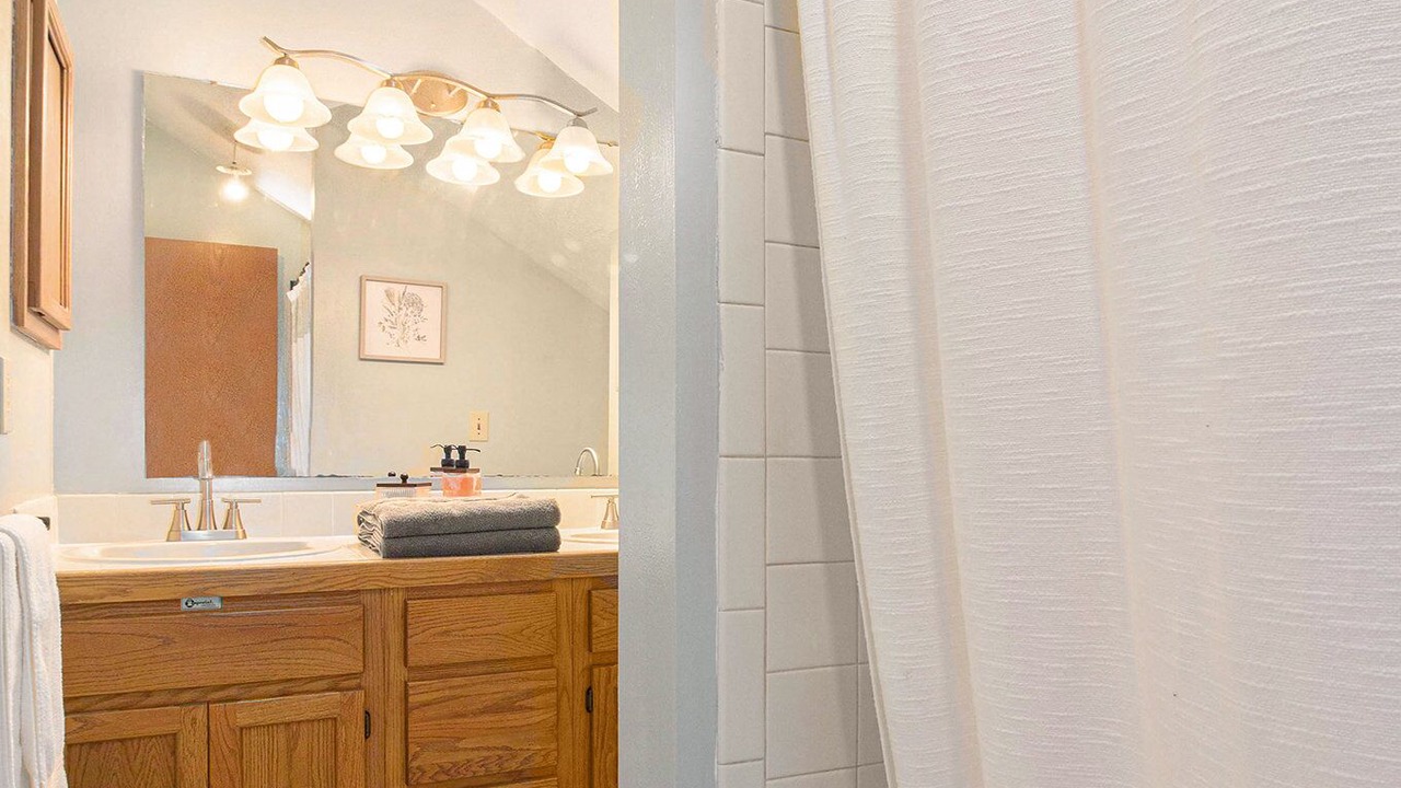 Photo of Bathroom in Shaftsburg