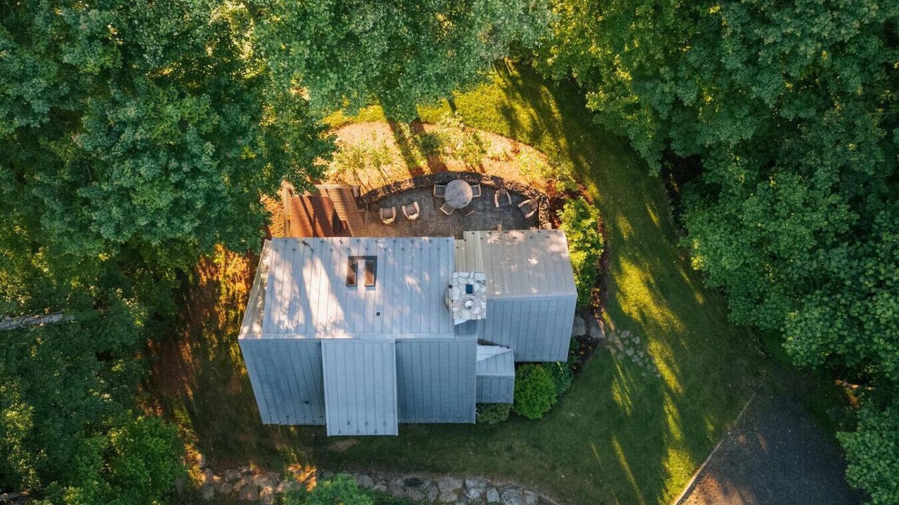 Photo of Outdoor in Lansing
