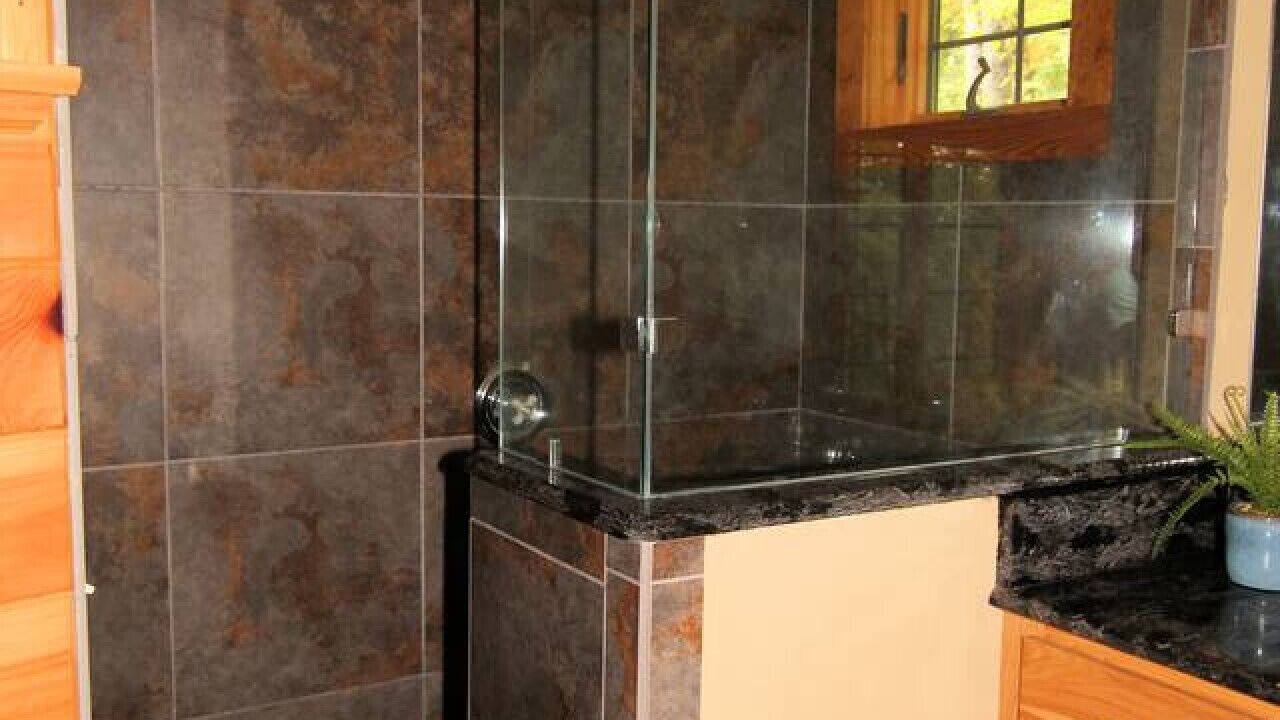 Photo of Bathroom in Lansing