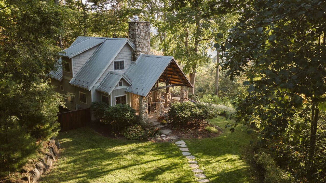 Photo of Outdoor in Lansing