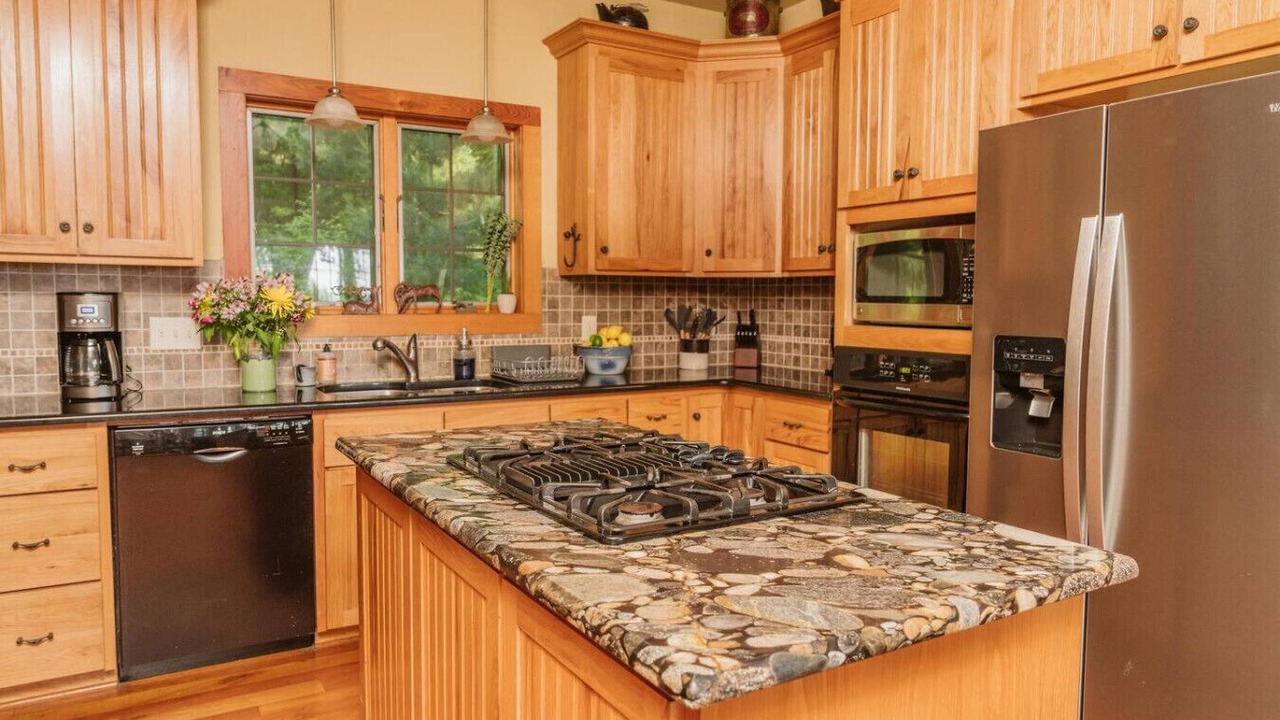 Photo of Kitchen in Lansing
