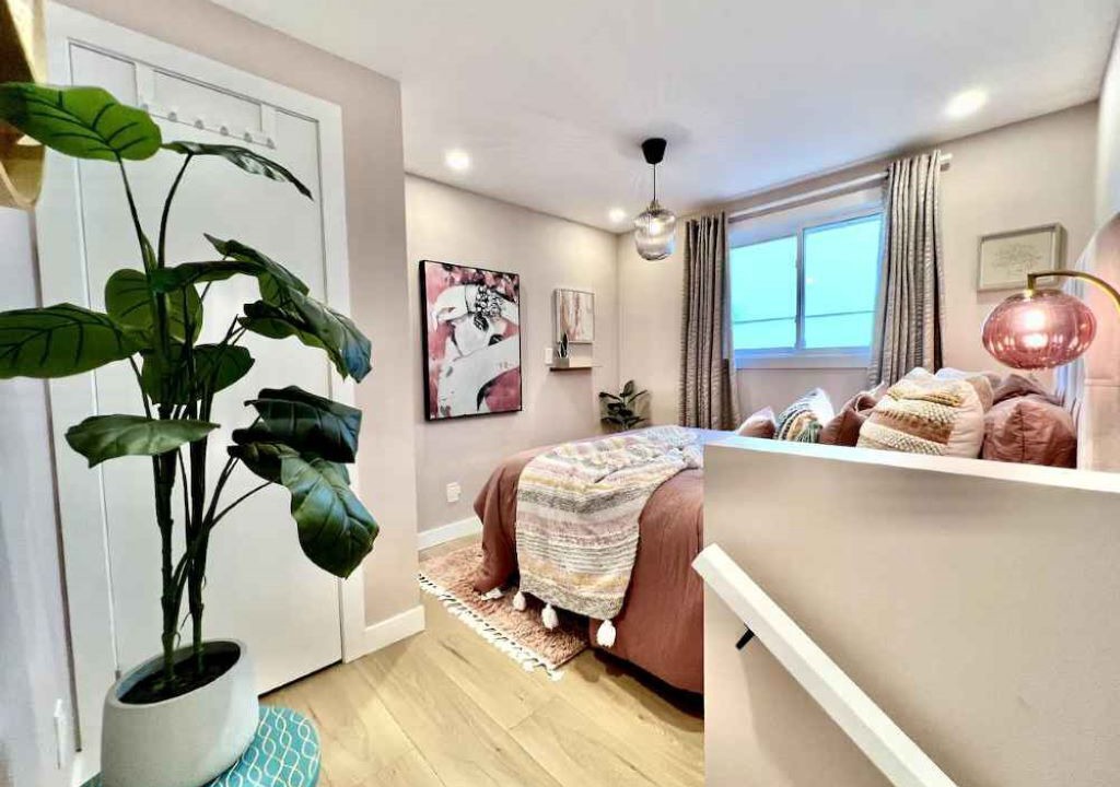 Photo of Bedroom in Thornhill
