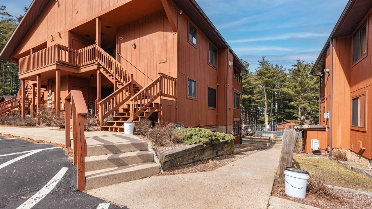 Photo of Outdoor in Lake Delton