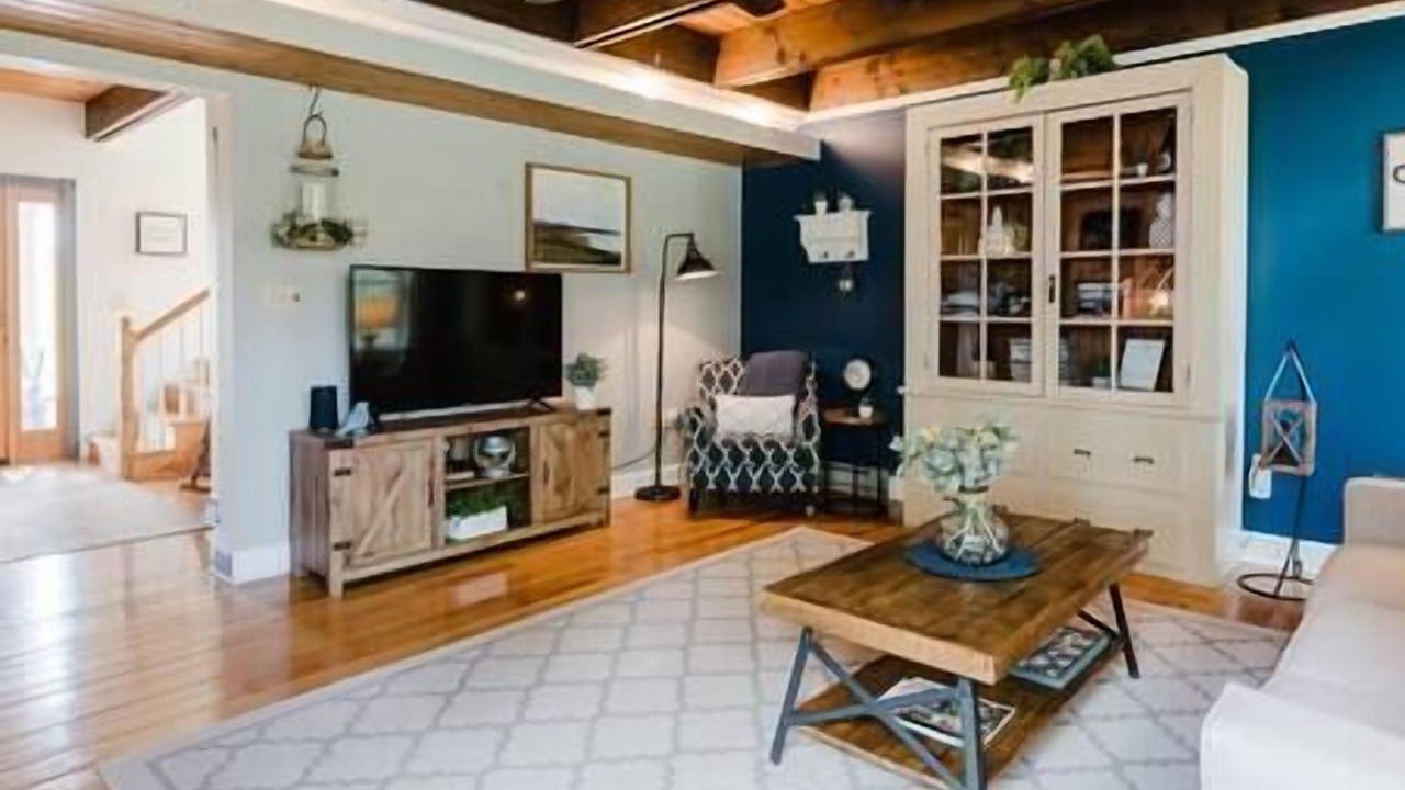 Photo of Bedroom in Huntington Mills