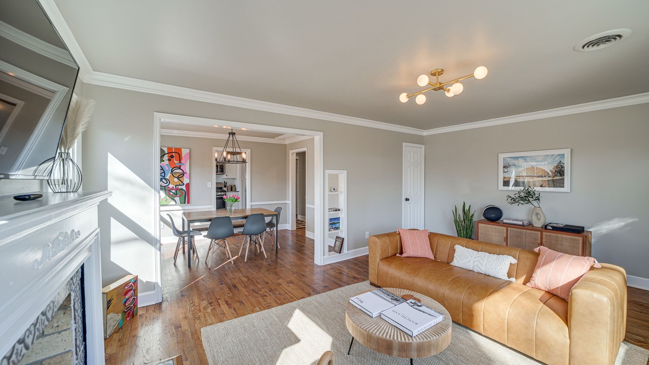 Photo of Livingroom in Tulsa