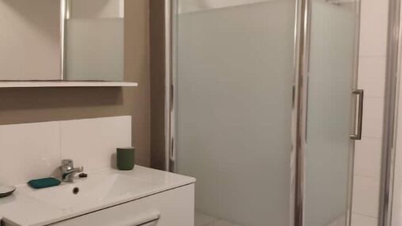 Photo of Bathroom in Saint-Martin-du-Littoral
