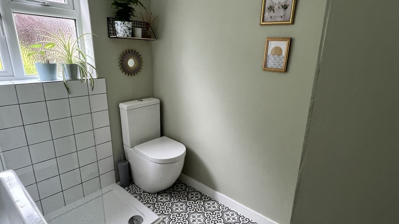 Photo of Bathroom in Folkestone