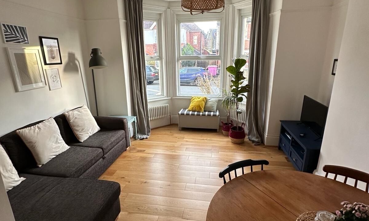 Photo of Livingroom in Folkestone