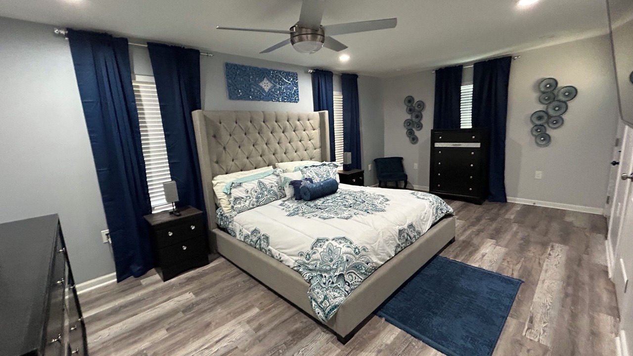 Photo of Bedroom in Kenner - Louis Armstrong International Airport