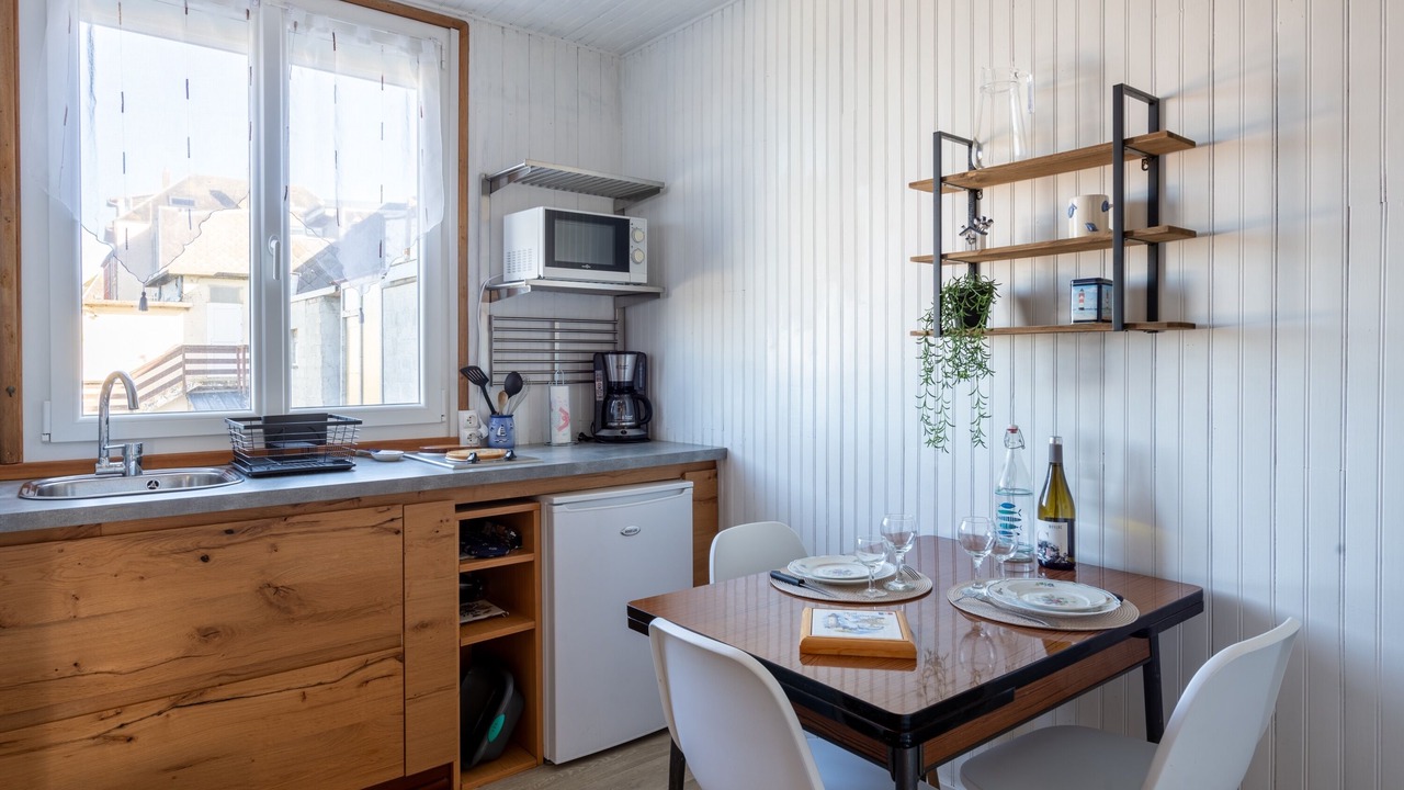 Photo of Others in Ault