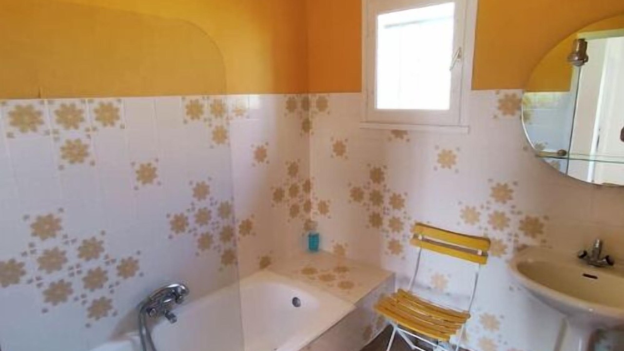Photo of Bathroom in Lanobre