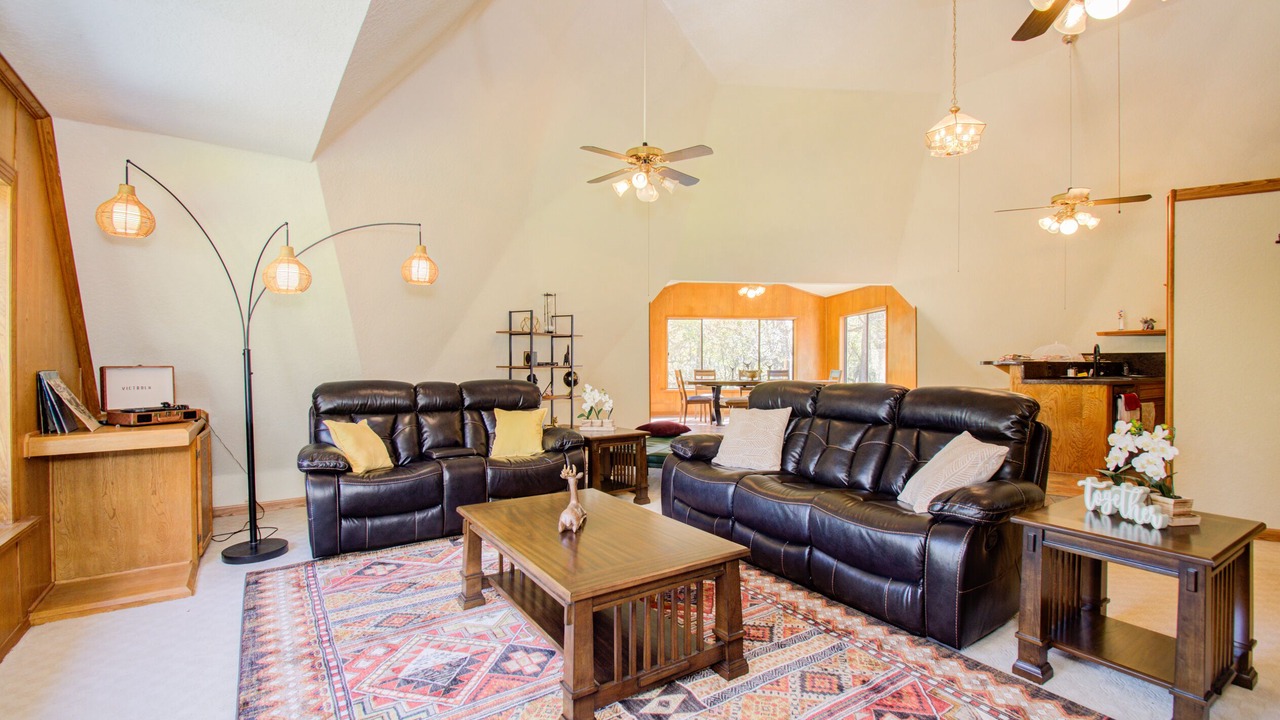 Photo of Livingroom in Texas Gulf Coast Region