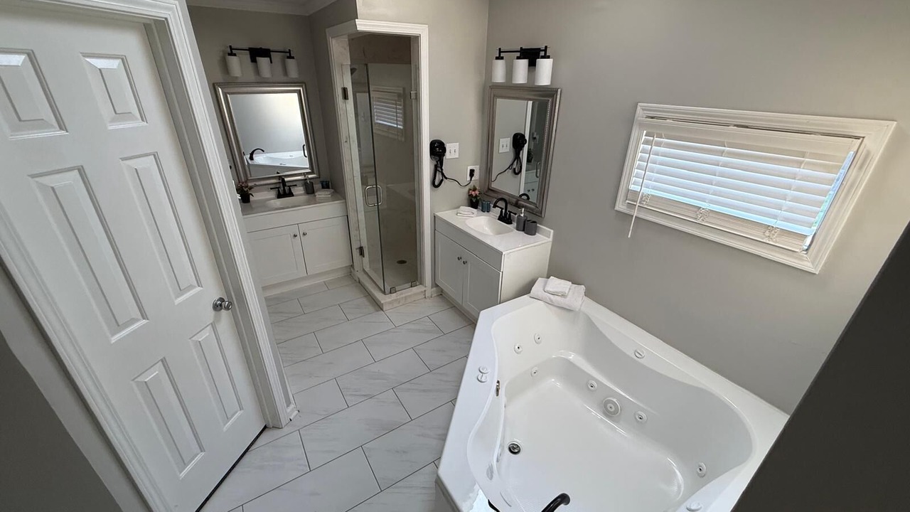 Photo of Bathroom in Cordova