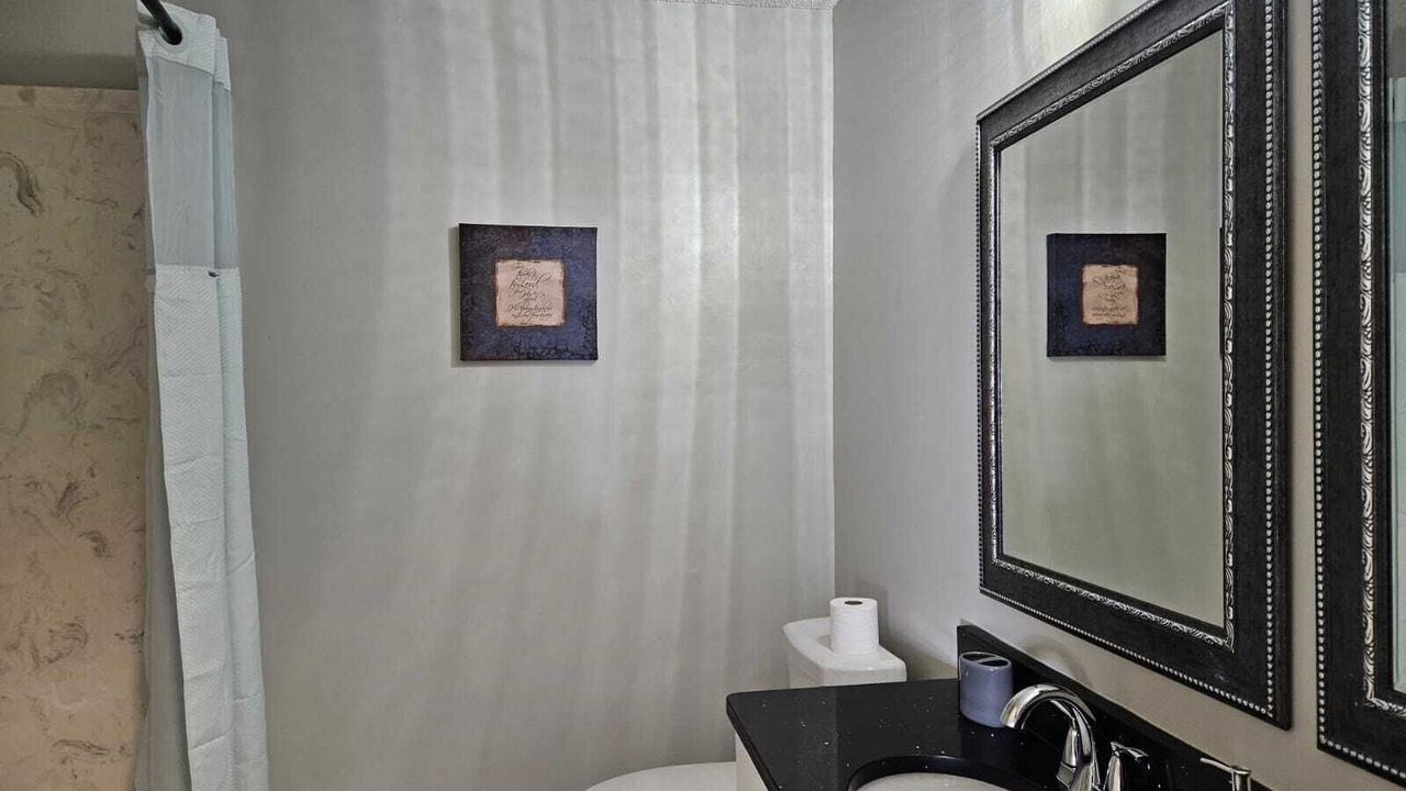 Photo of Bathroom in Cordova