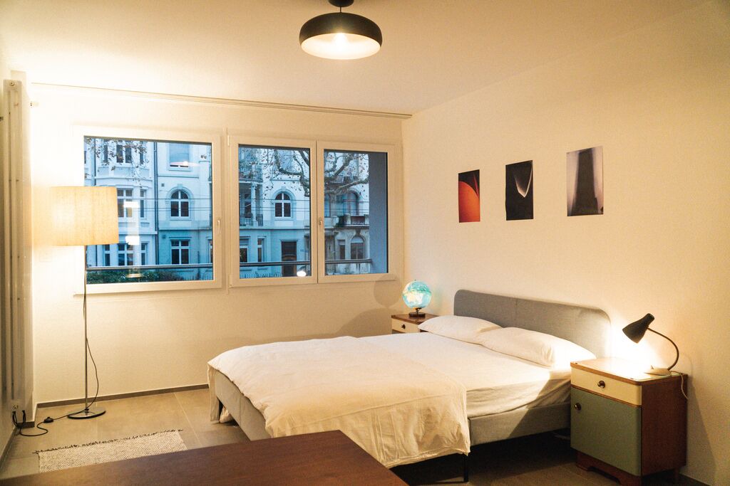 Photo of Bedroom in Iselin